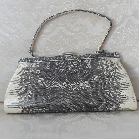 Vintage 1960's snakeskin evening purse - Picture 5 of 11